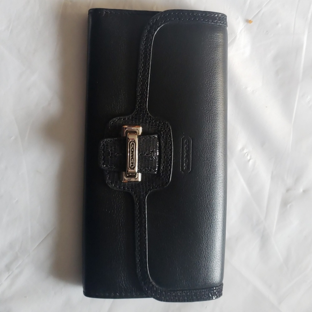 Coach wallet